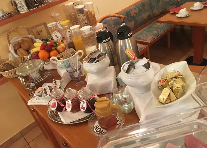 National 게스트하우스