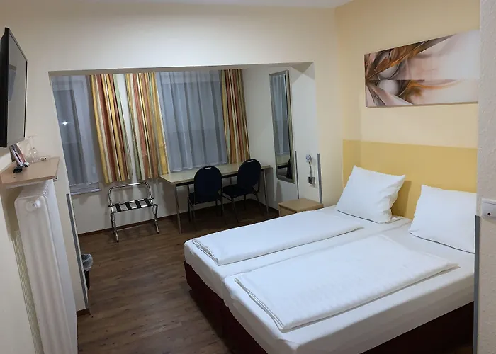 国民酒店 3* 科布倫茨